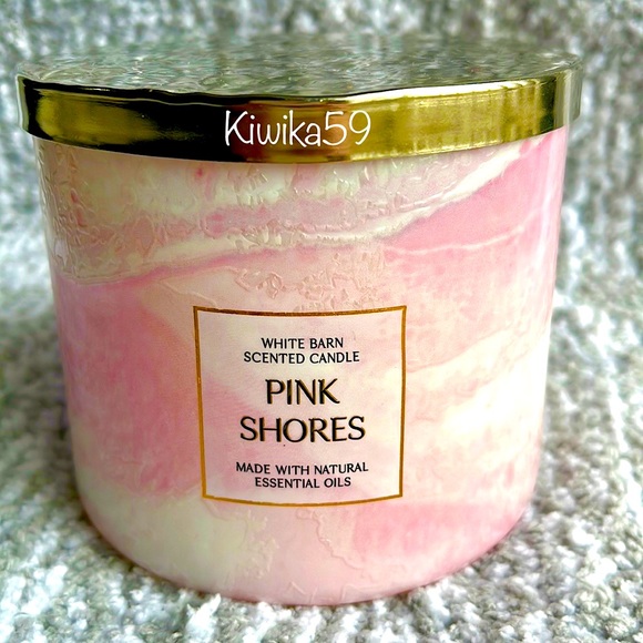 Bath & Body Works Pink Shores Candle - Picture 1 of 3